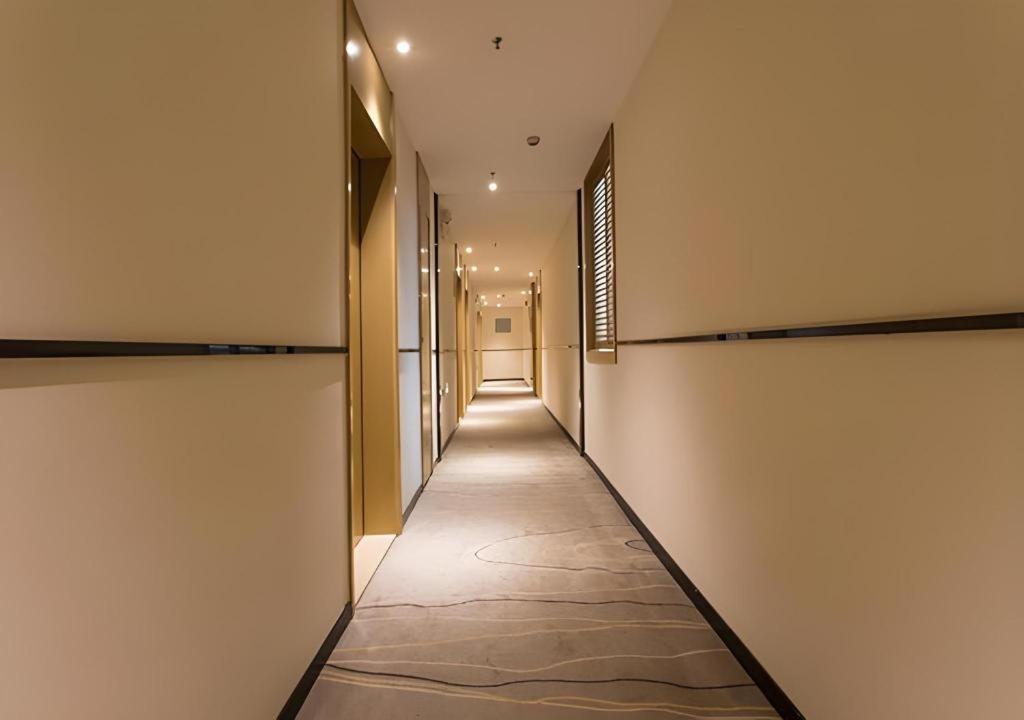 City Comfort Inn Qinzhou Port District Central Square Longmen  Extérieur photo